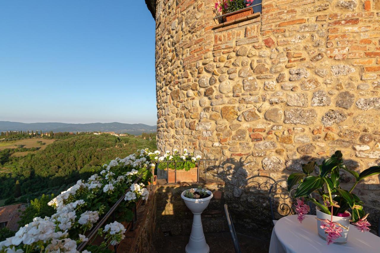 Torre Dei Serviti Сиена Екстериор снимка